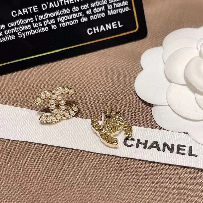 Compact Chxnxl Earrings 291949