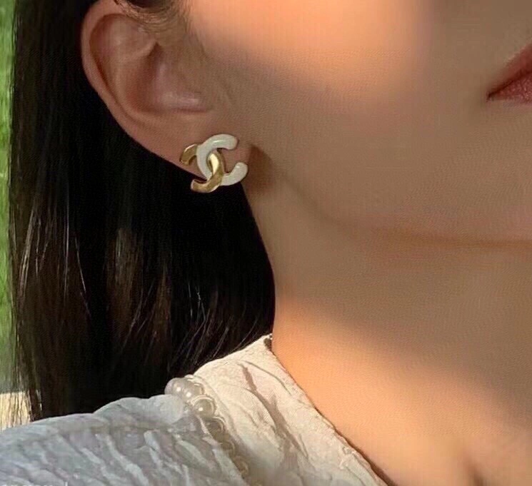 Chxnxl Earrings Functional 291948