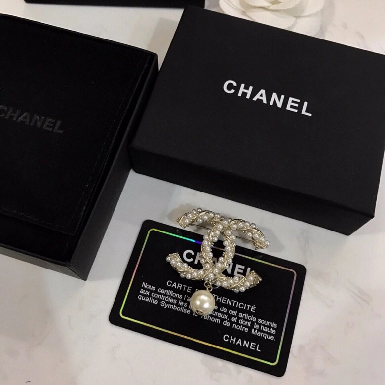 DailyWear Chxnxl Brooches 293010