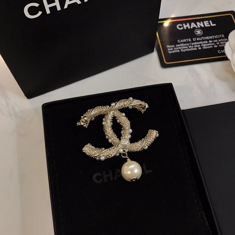 DailyWear Chxnxl Brooches 293010