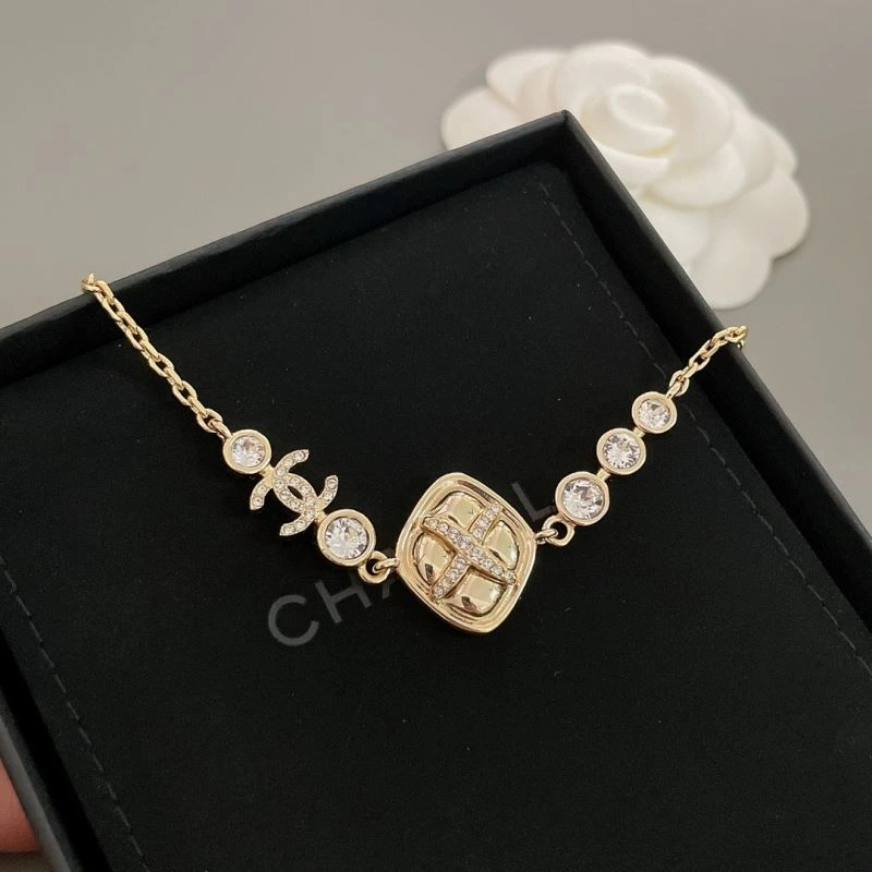 Chxnxl Brooches Sophisticated 293001