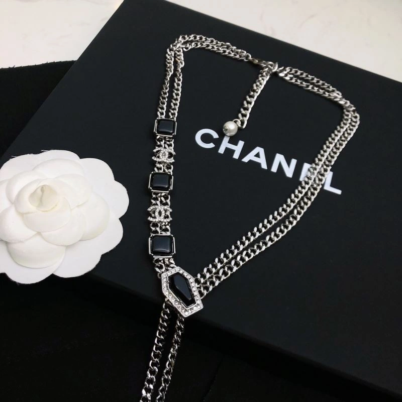StreetReady Chxnxl Brooches 292984