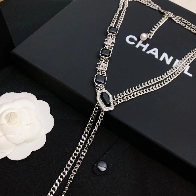 StreetReady Chxnxl Brooches 292984