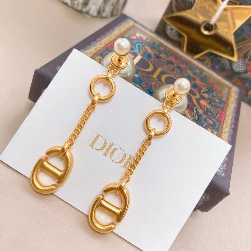 Classic Christian Dxxr Earrings 295416