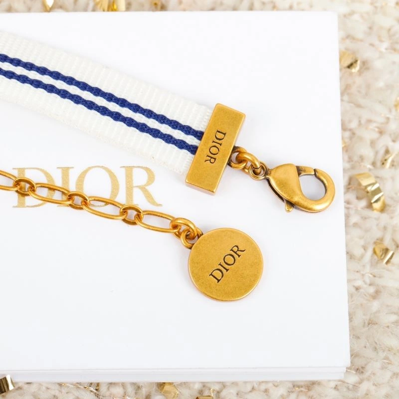 Minimalist Christian Dxxr Necklaces 295138