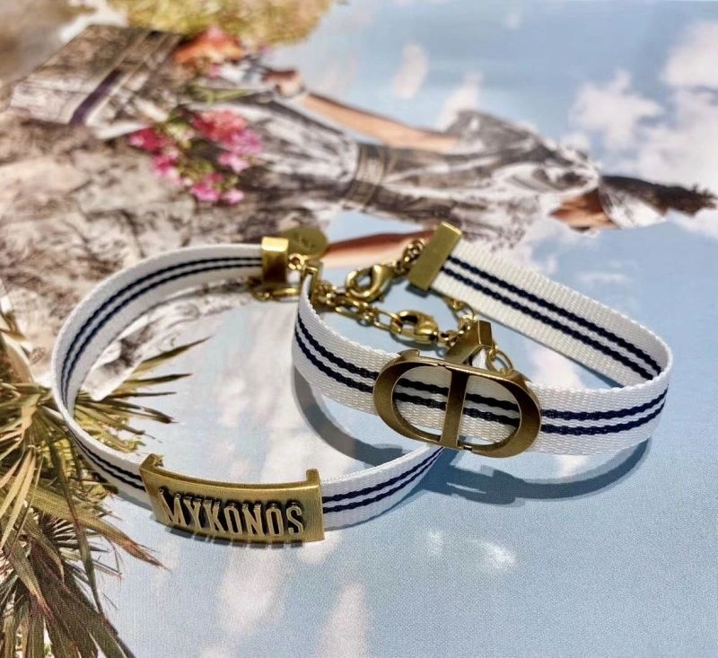 Stylish Christian Dxxr Bracelets 295540
