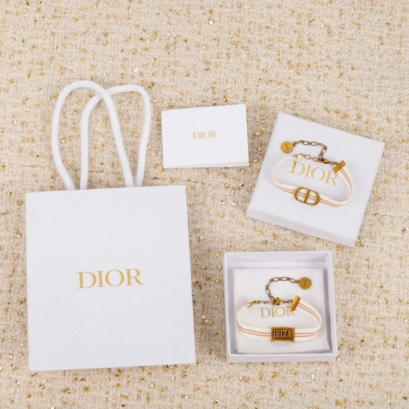 Christian Dxxr Bracelets Fashionable 295538