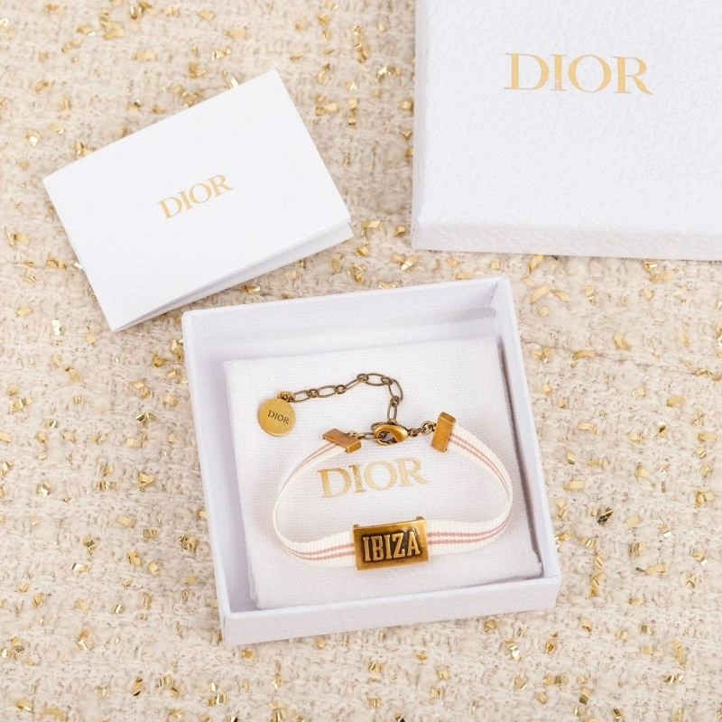 Christian Dxxr Bracelets Fashionable 295538