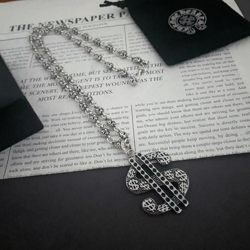 Versatile Chrxmx Hxxrts Necklaces 301205