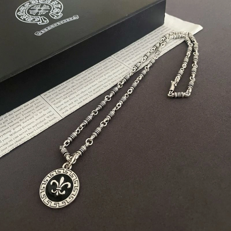 WellDesigned Chrxmx Hxxrts Necklaces 301201