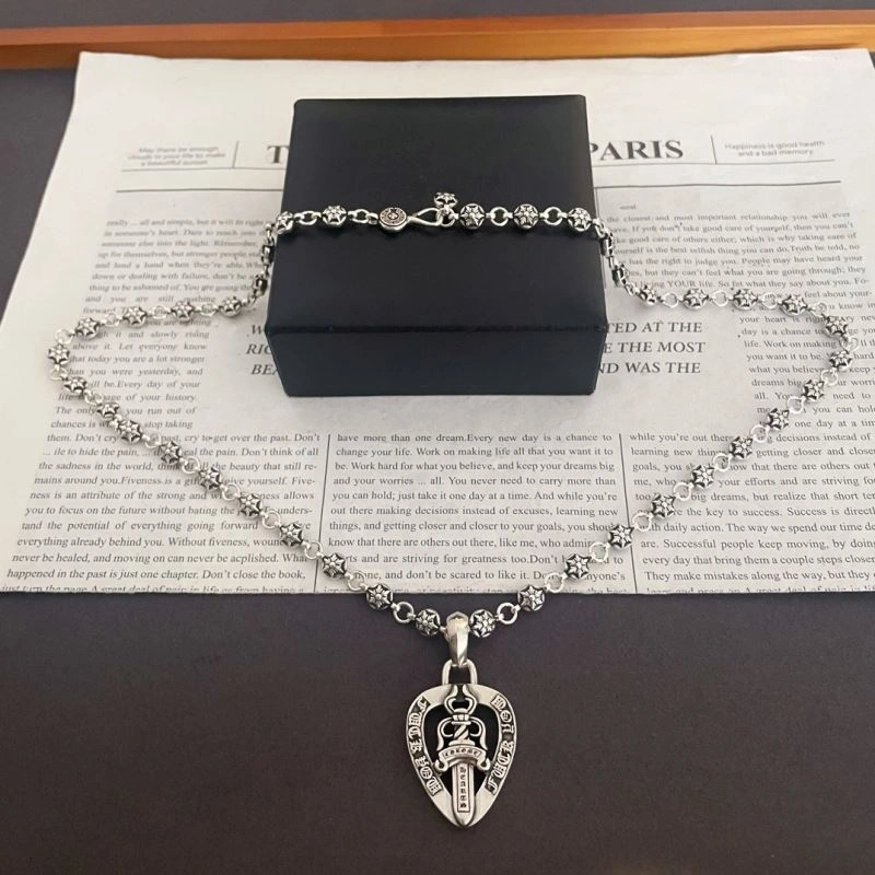 Breathable Chrxmx Hxxrts Necklaces 301190