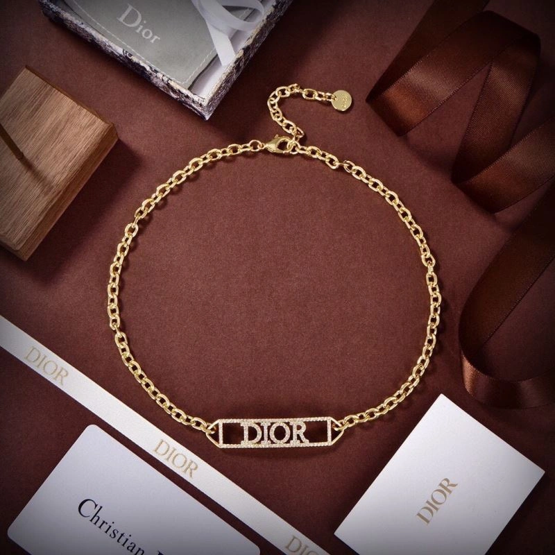 Comfortable Christian Dxxr Necklaces 295131
