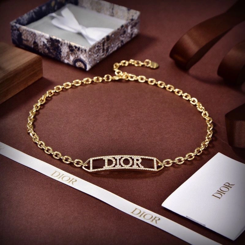 Comfortable Christian Dxxr Necklaces 295131