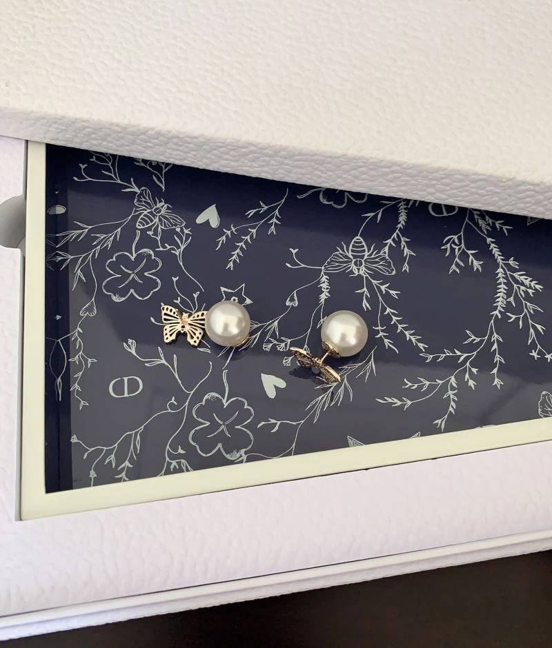 Cozy Christian Dxxr Earrings 295424