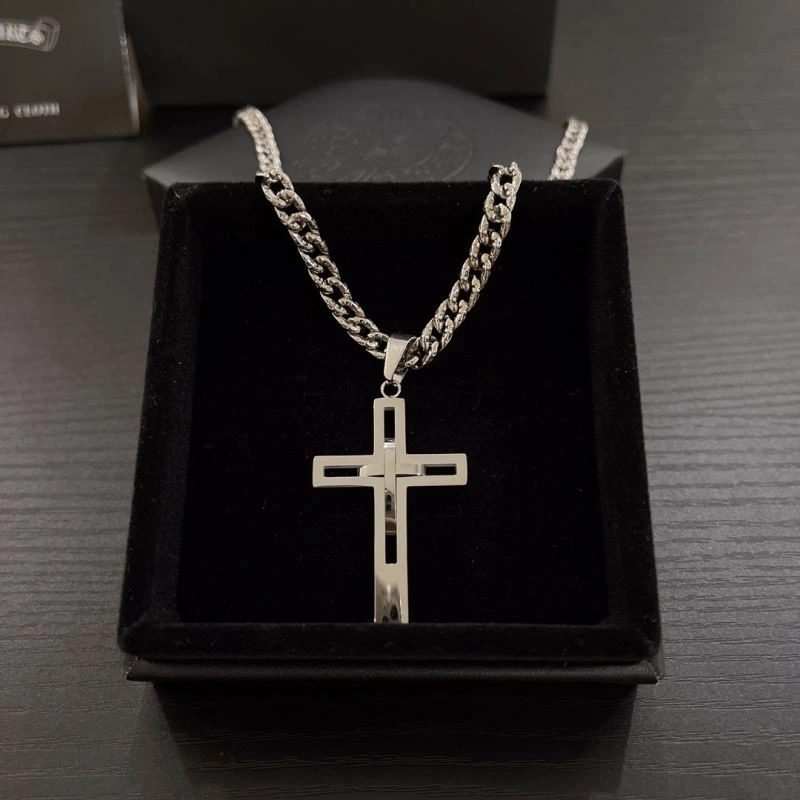 Unique Chrxmx Hxxrts Necklaces 301191