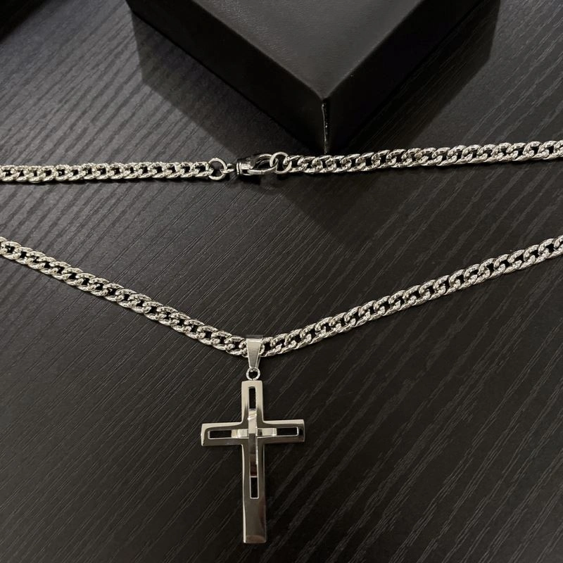 Unique Chrxmx Hxxrts Necklaces 301191