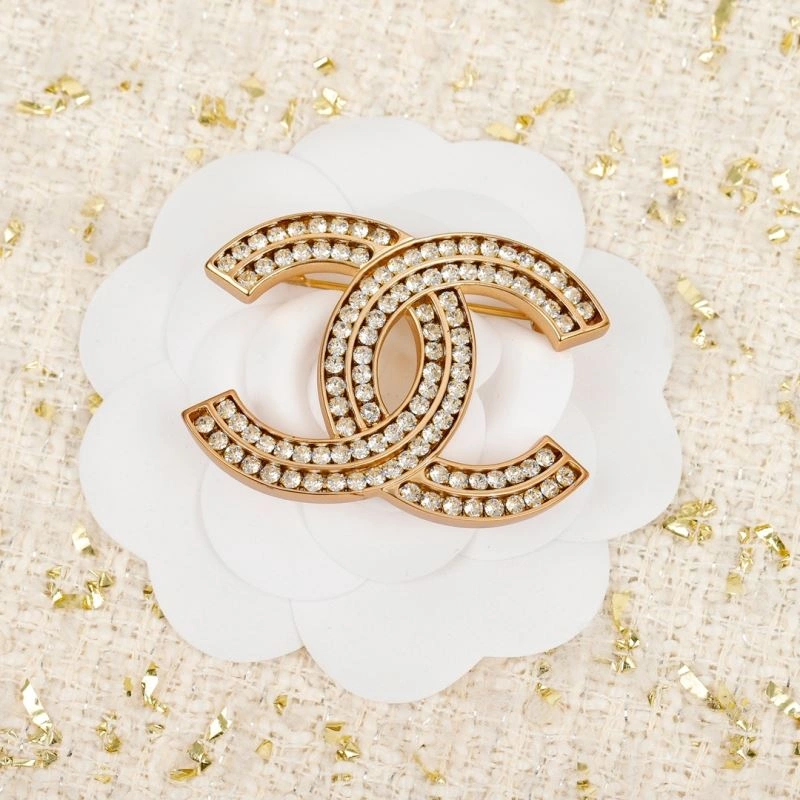 Elegant Chxnxl Brooches 292971