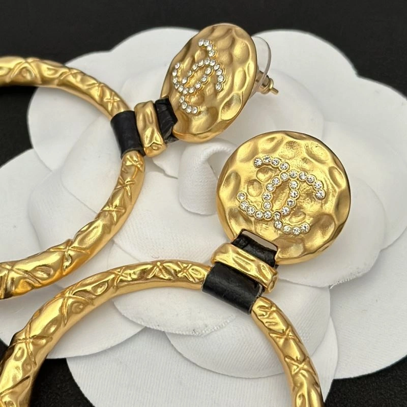 Elegant Chxnxl Earrings 291937
