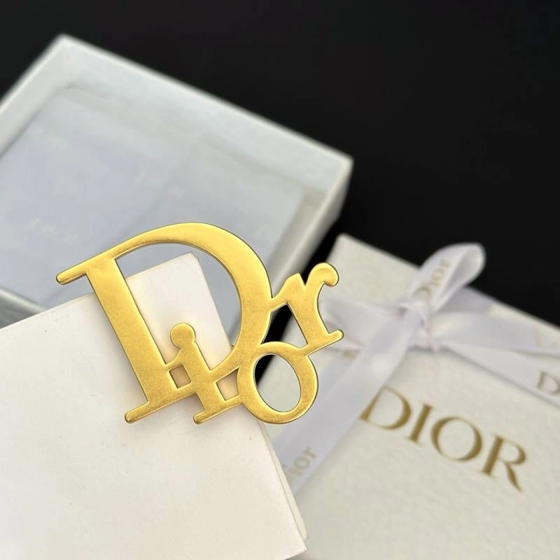 Christian Dxxr Brooches Unique 295467