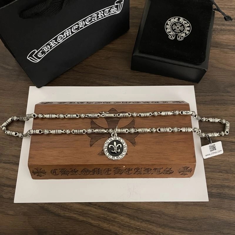 Chrxmx Hxxrts Necklaces Sleek 301188