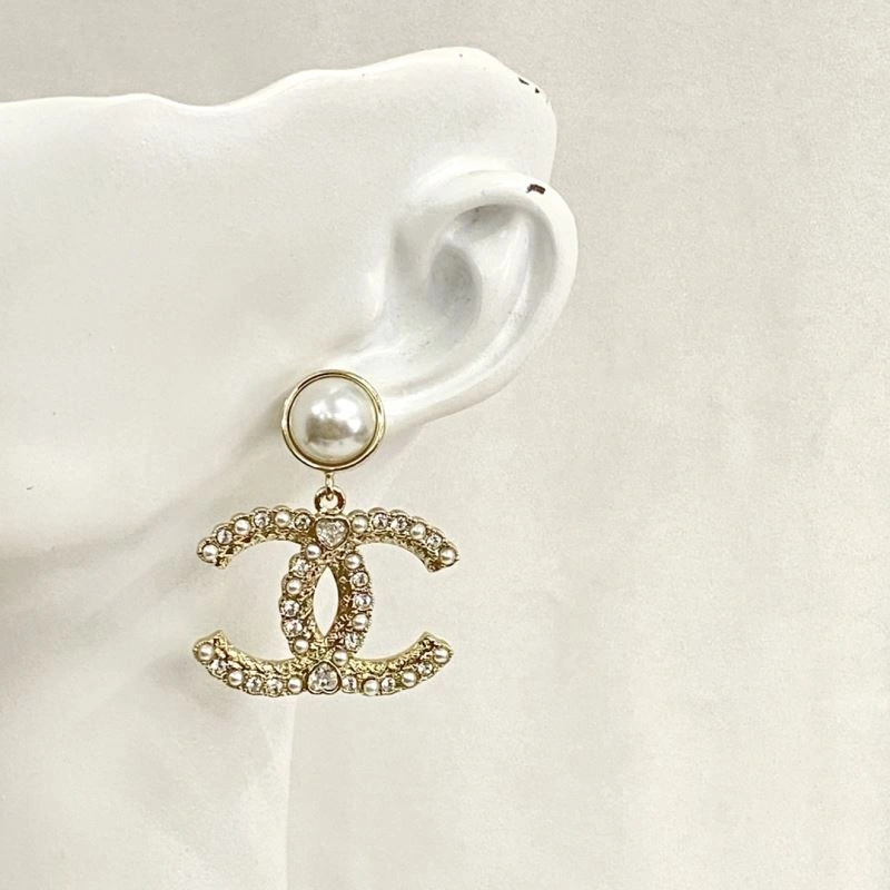 Practical Chxnxl Earrings 291923