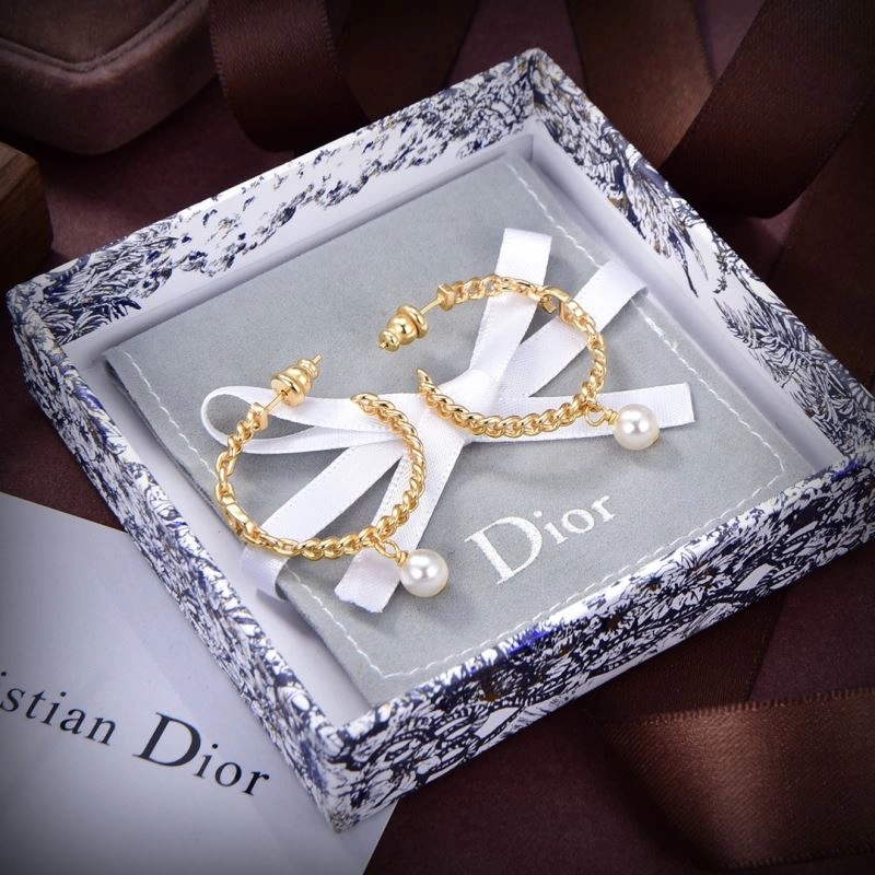 Christian Dxxr Earrings Functional 295411