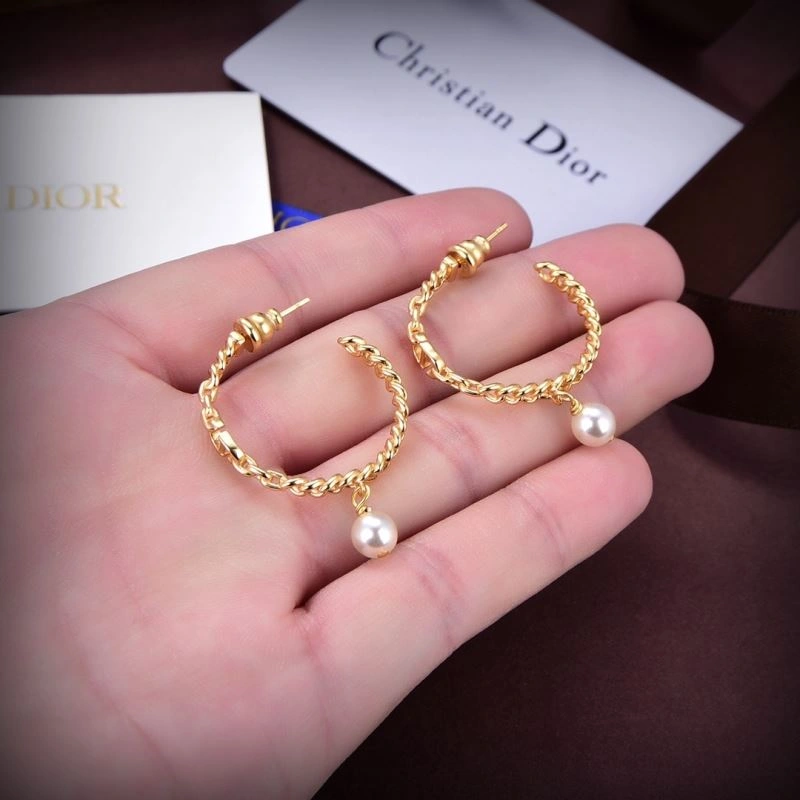 Christian Dxxr Earrings Functional 295411