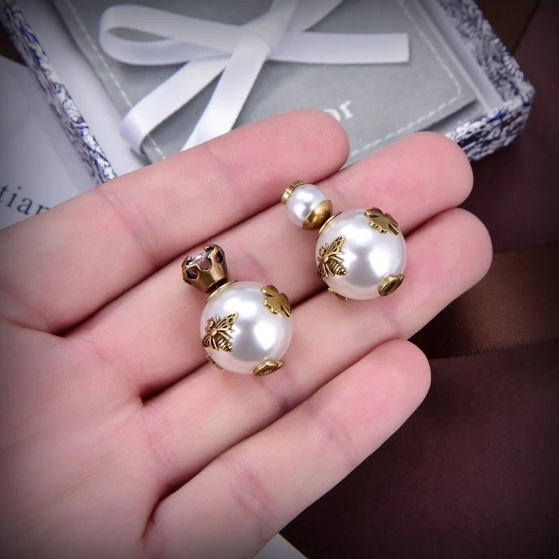 Christian Dxxr Earrings Minimalist 295408