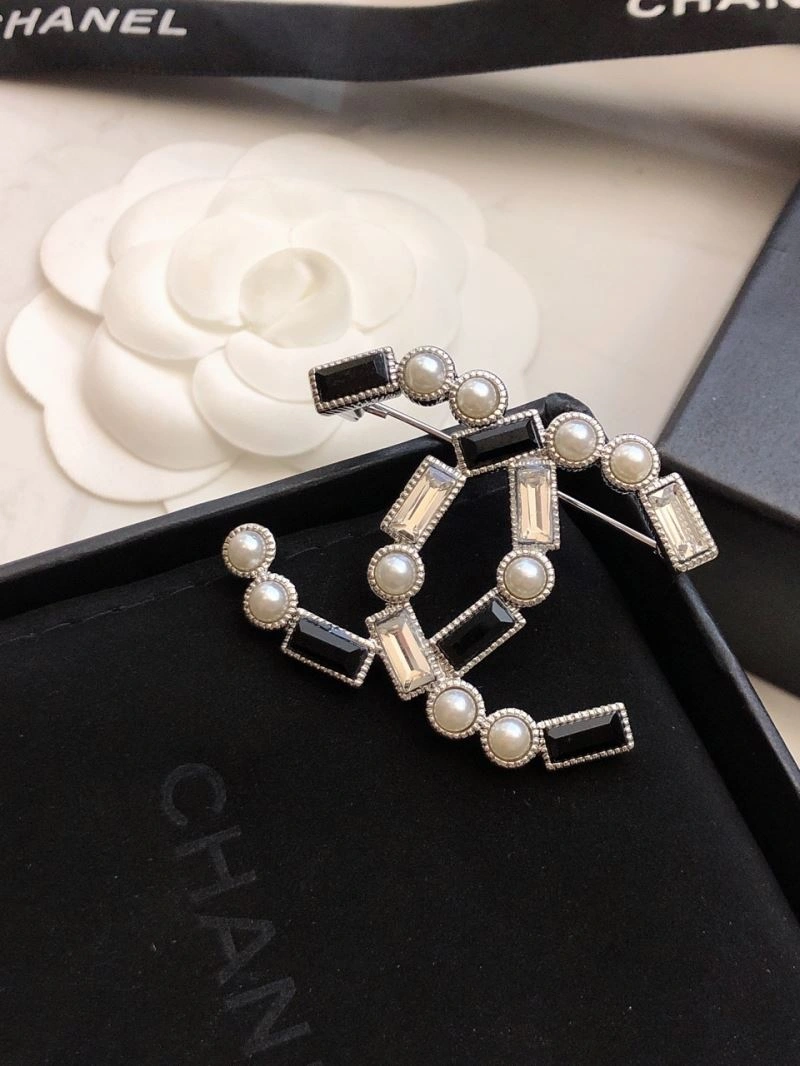 Chxnxl Brooches WellDesigned 292967