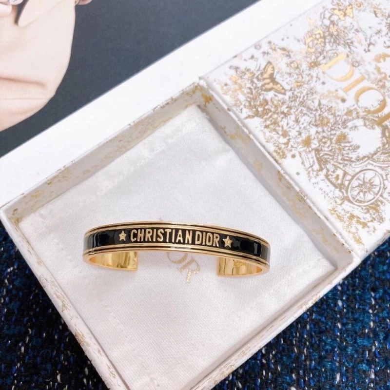Christian Dxxr Bracelets Sophisticated 295542