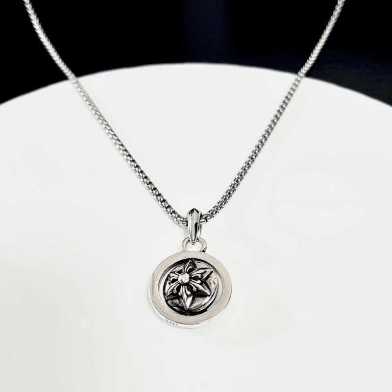 Fashionable Chrxmx Hxxrts Necklaces 301177