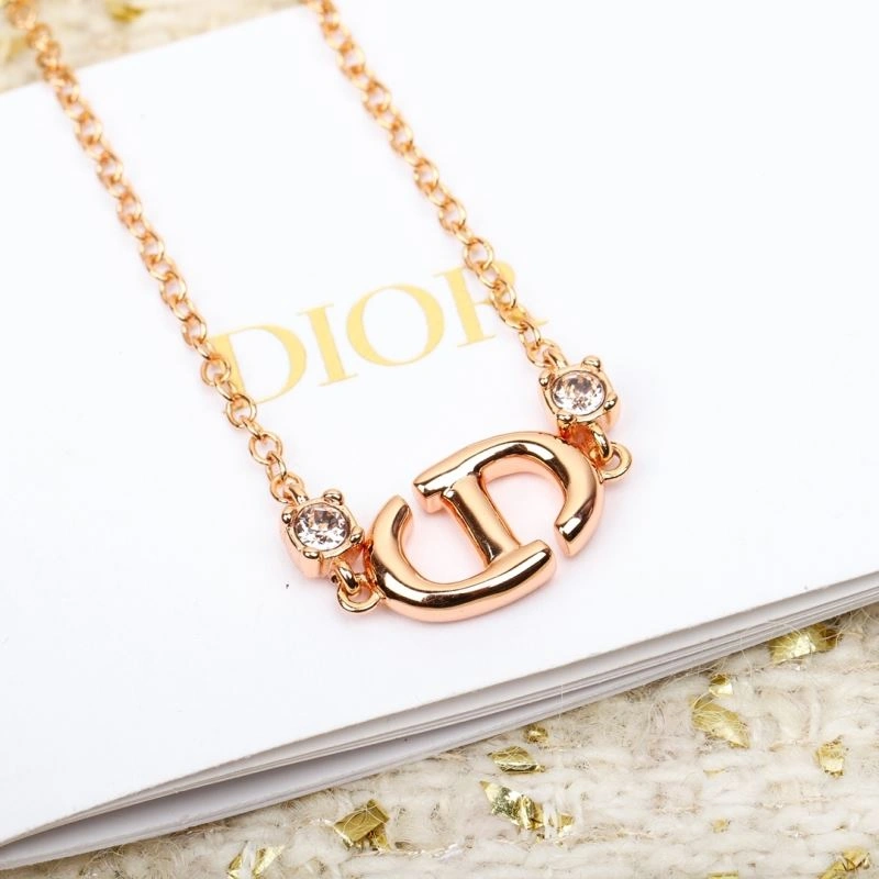 Christian Dxxr Necklaces Stylish 295128