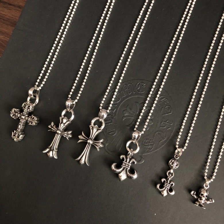 ModernLook Chrxmx Hxxrts Necklaces 301176