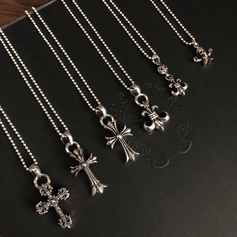 ModernLook Chrxmx Hxxrts Necklaces 301176