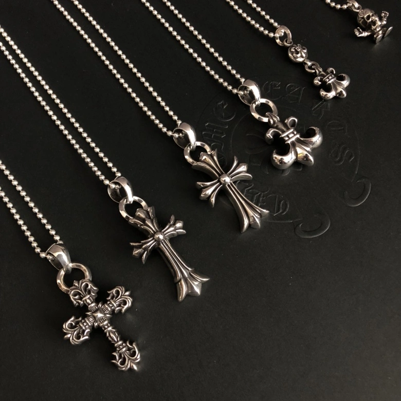 ModernLook Chrxmx Hxxrts Necklaces 301176