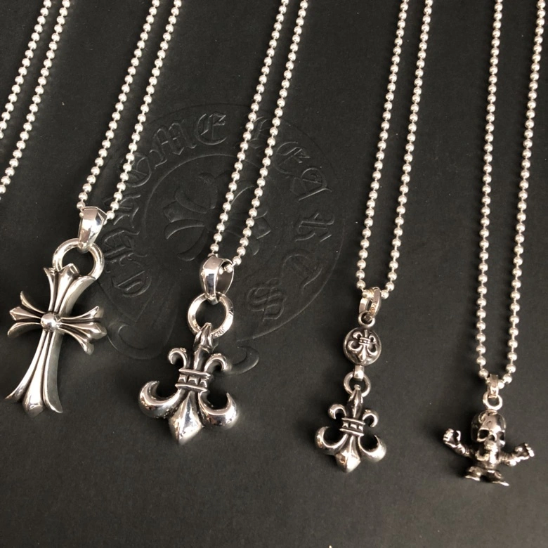 ModernLook Chrxmx Hxxrts Necklaces 301176