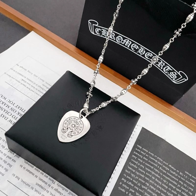 Modern Chrxmx Hxxrts Necklaces 301173
