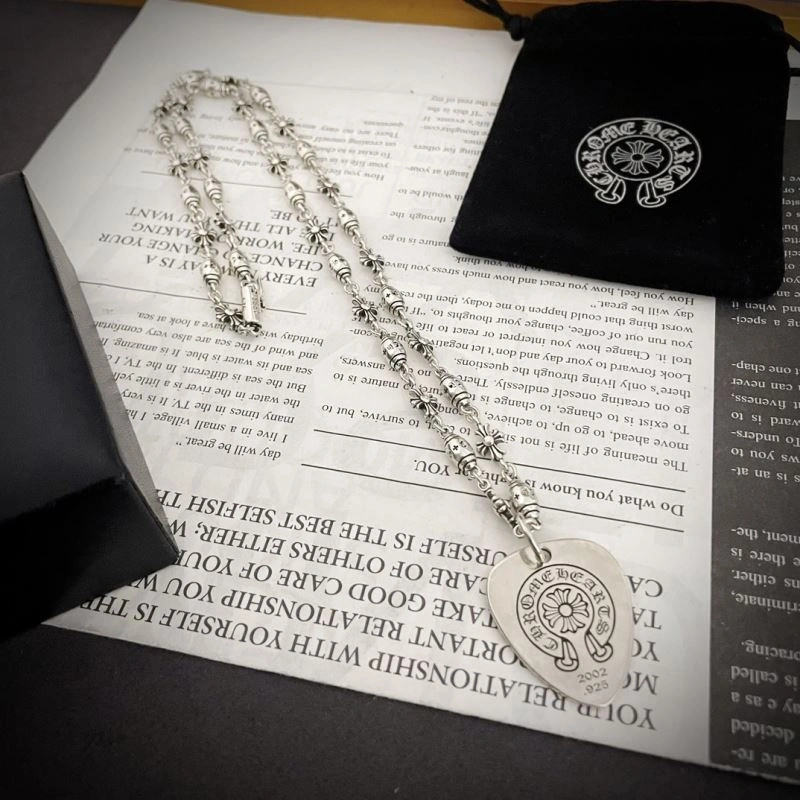 Modern Chrxmx Hxxrts Necklaces 301173