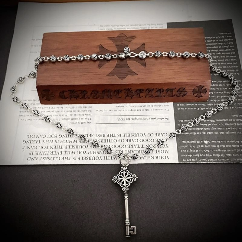 Chrxmx Hxxrts Necklaces Durable 301175