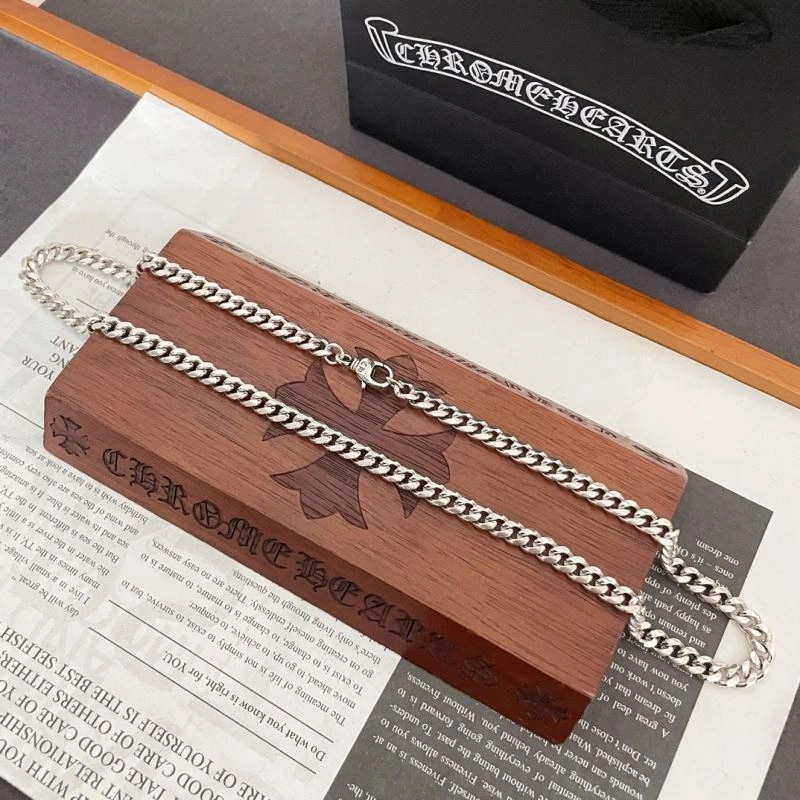 Chrxmx Hxxrts Necklaces EasyMatch 301170