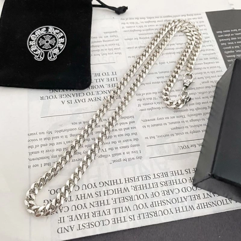 Chrxmx Hxxrts Necklaces EasyMatch 301170
