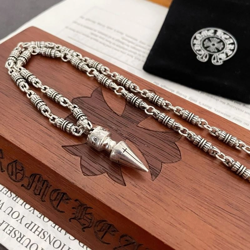 EasyMatch Chrxmx Hxxrts Necklaces 301168