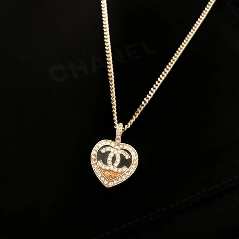 Chxnxl Brooches Vibrant 292960