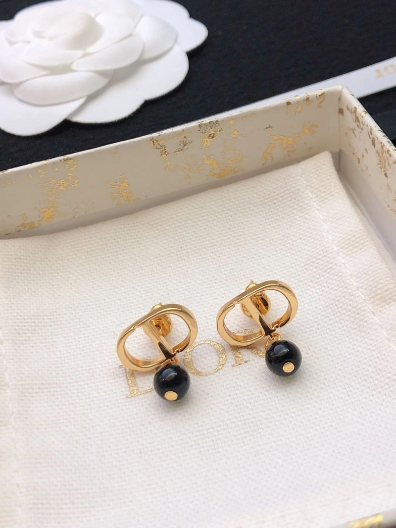 EyeCatching Christian Dxxr Earrings 295413