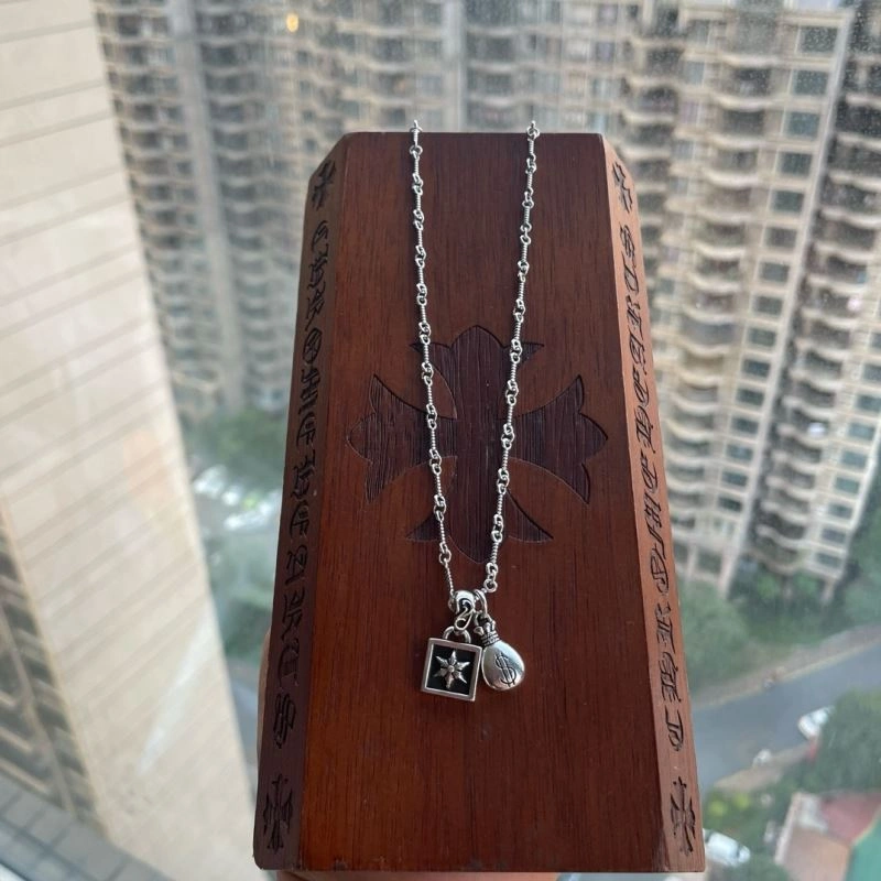 Chrxmx Hxxrts Necklaces Comfortable 301163