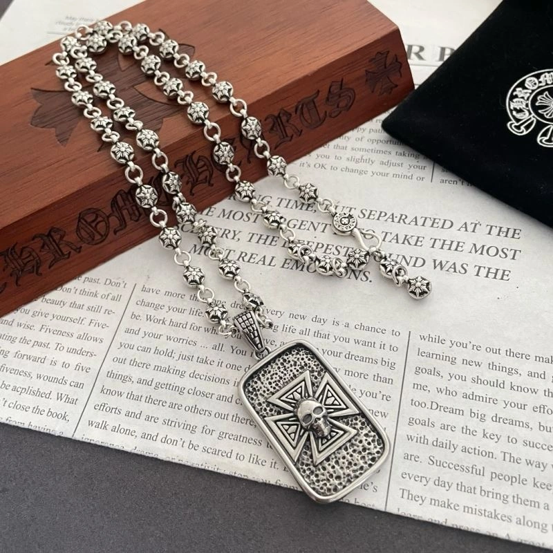 Refined Chrxmx Hxxrts Necklaces 301159