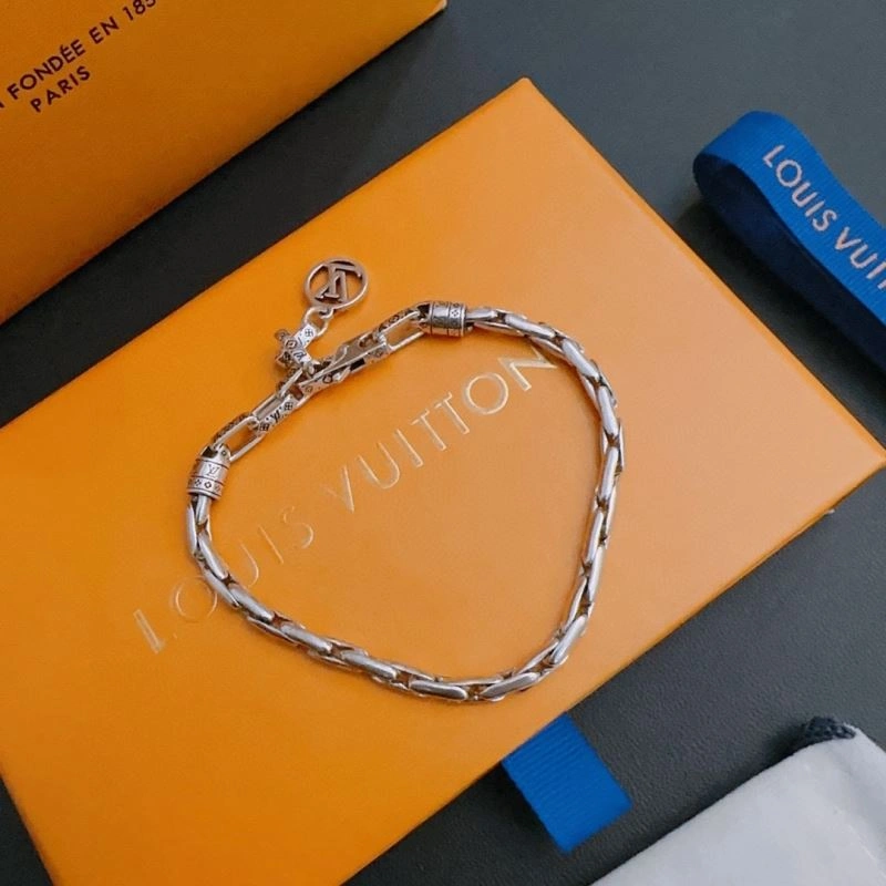 Trendy LX Bracelets 312063