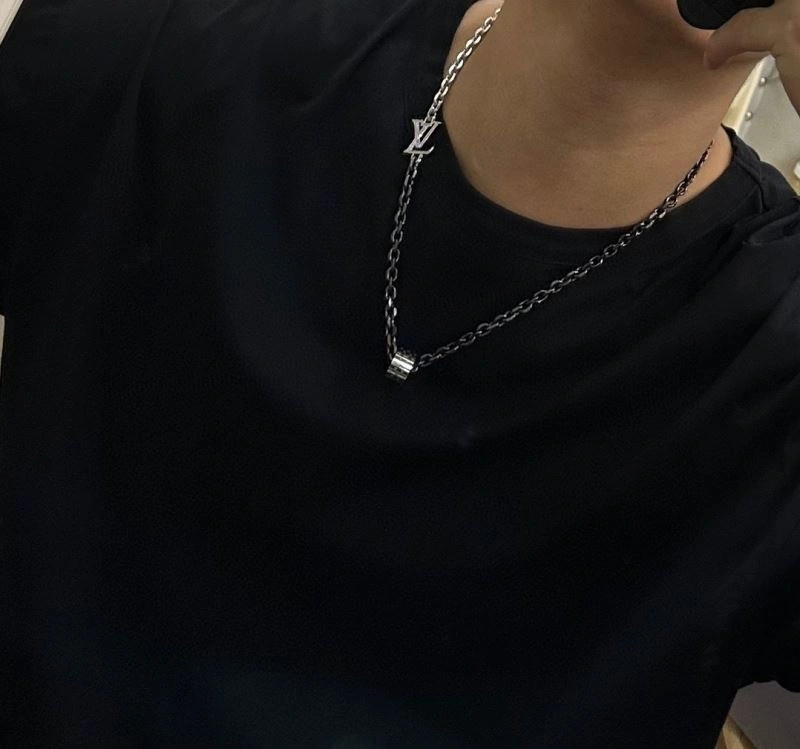 Fashionable LX Necklaces 311569
