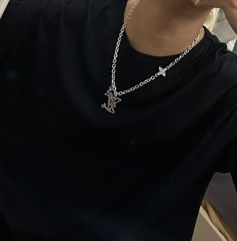 LX Necklaces Practical 311577