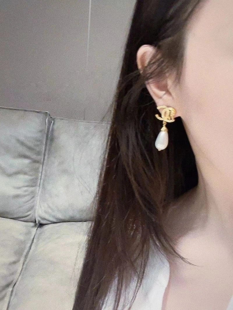 Soft Chxnxl Earrings 291896